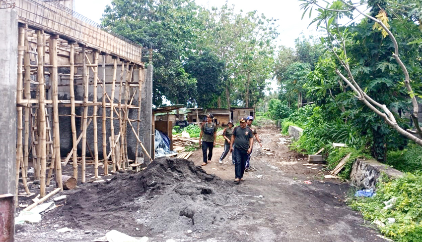 Satpol PP Gianyar Stop Proyek Vila Pepet Pura