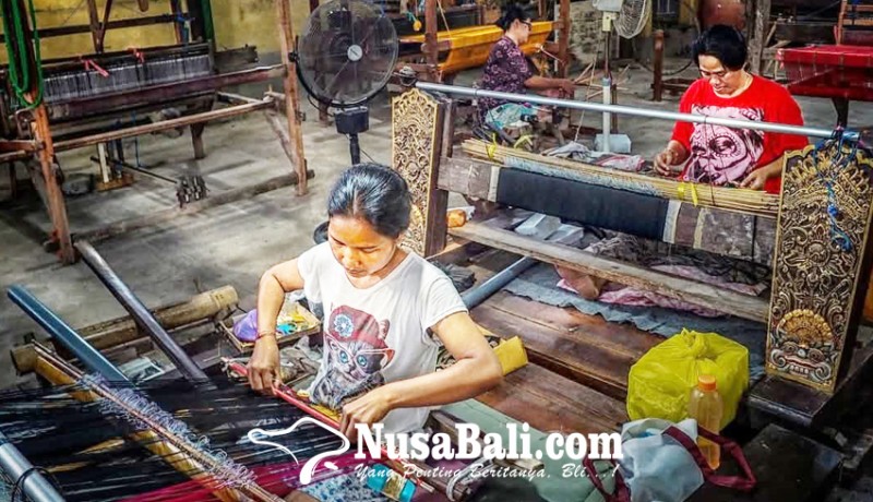 www.nusabali.com-60-persen-karyawan-di-klungkung-belum-terima-gaji-umk