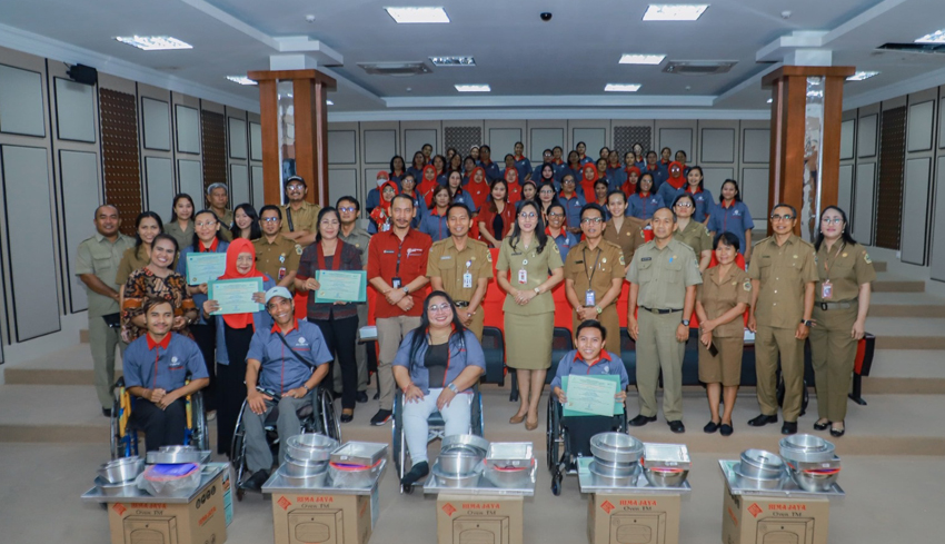 Pelatihan Berbasis Kompetensi Pembuatan Jajanan Komersial