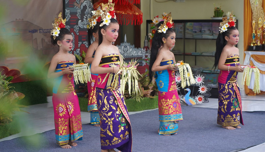 Gelar Karya Pentas Seni Anak TK Negeri Gema Santi