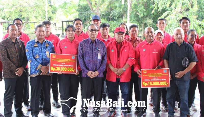 www.nusabali.com-pemkot-kucurkan-rp-1-miliar-untuk-bonus-atlet-dan-pelatih