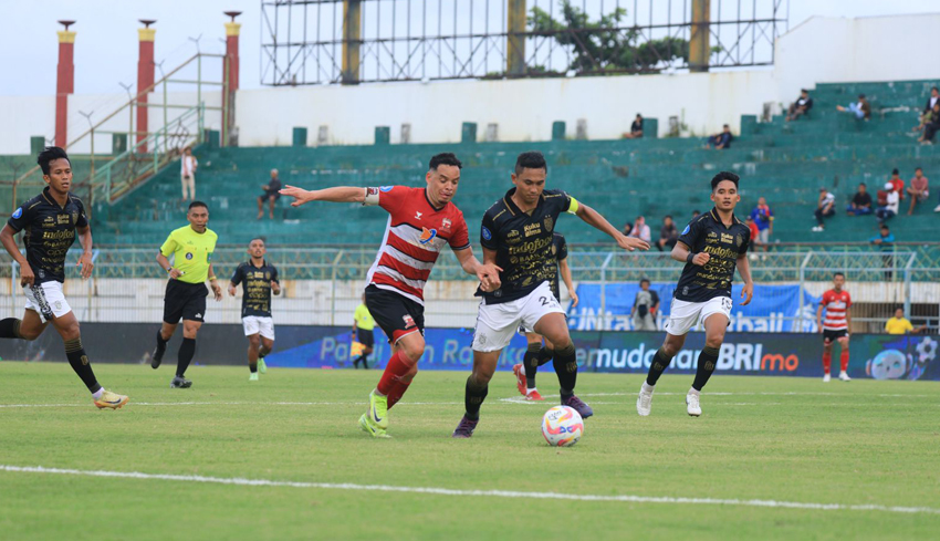 Bali United Takluk di Madura