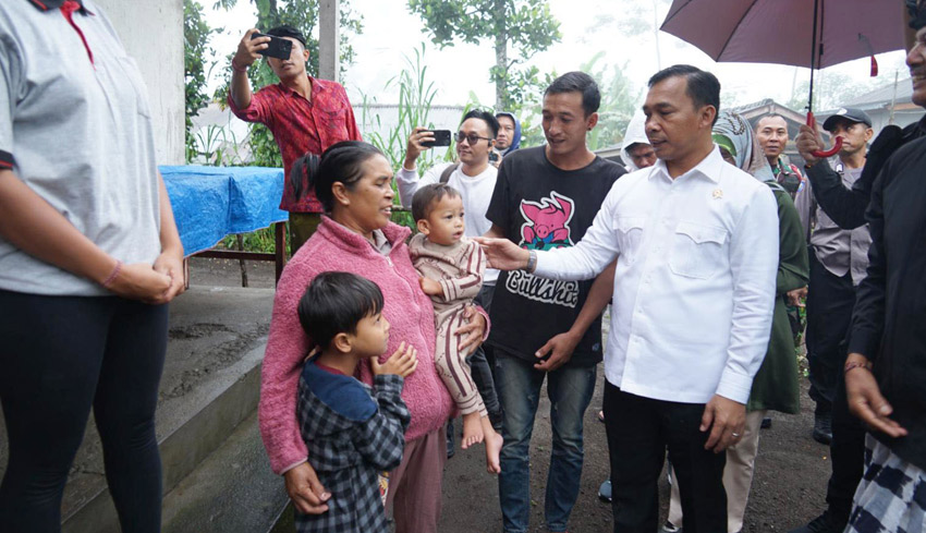 Kedatangan Jenazah Ardika Disambut Isak Tangis