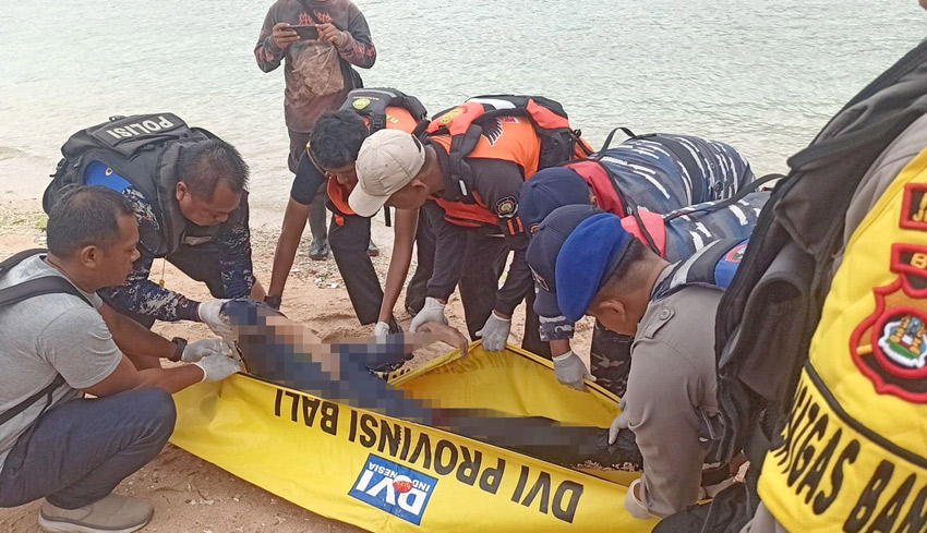 Penumpang Kapal Cebur Diri di Selat Bali, Jenazah Terdampar di Prapat Agung, Gerokgak