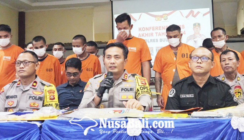 www.nusabali.com-dua-komplotan-kurir-narkoba-di-desa-julah-dibekuk-polisi