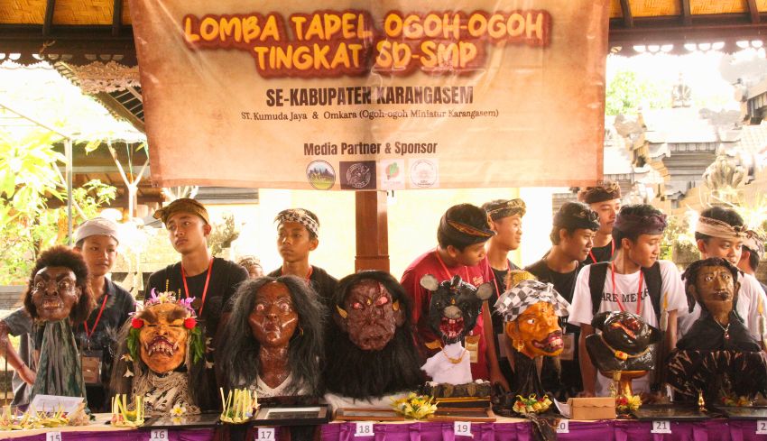 www.nusabali.com-lomba-tapel-tingkat-sd-smp-ramaikan-akhir-tahun-di-karangasem