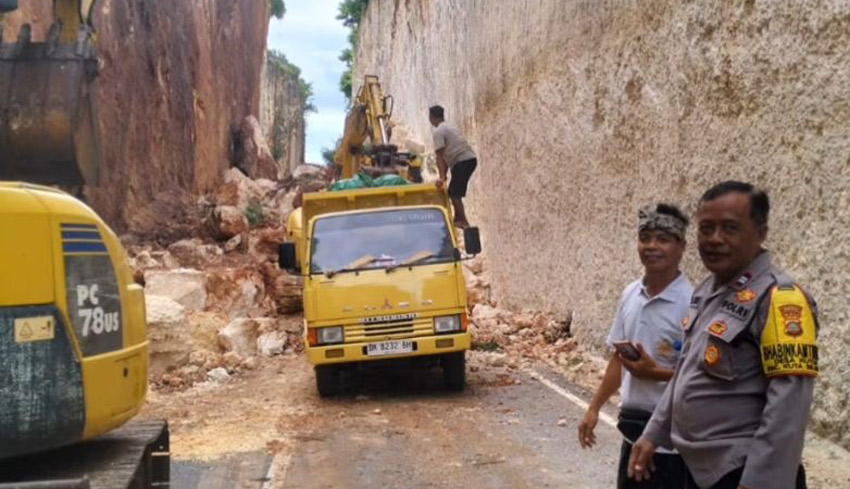 Tebing Kapur Tanah Barak Longsor, Kunjungan Wisatawan Ditutup Sementara hingga 8 Januari 2024