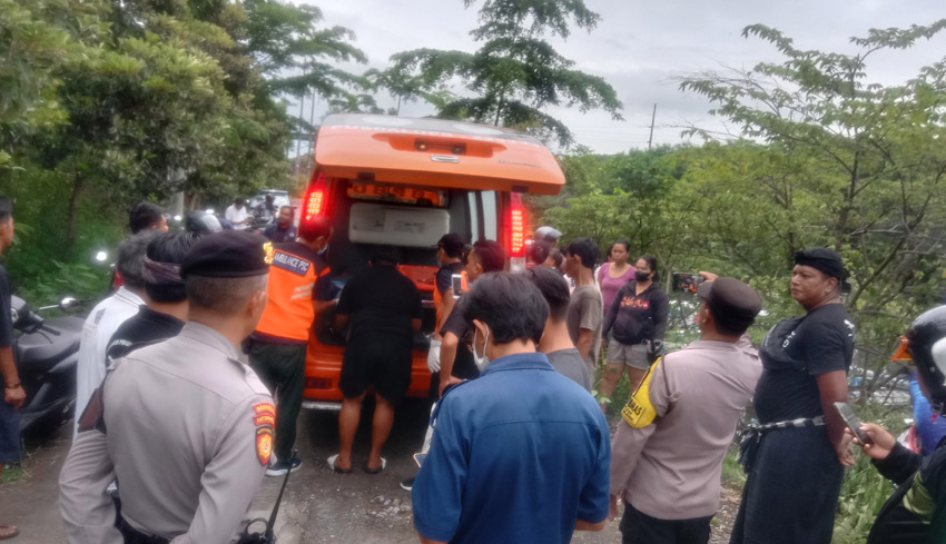 Jasad Bayi Mengapung di Muara Sungai