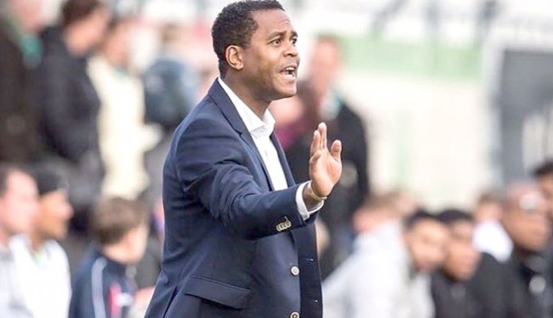 www.nusabali.com-kluivert-dituntut-bawa-timnas-lolos-langsung