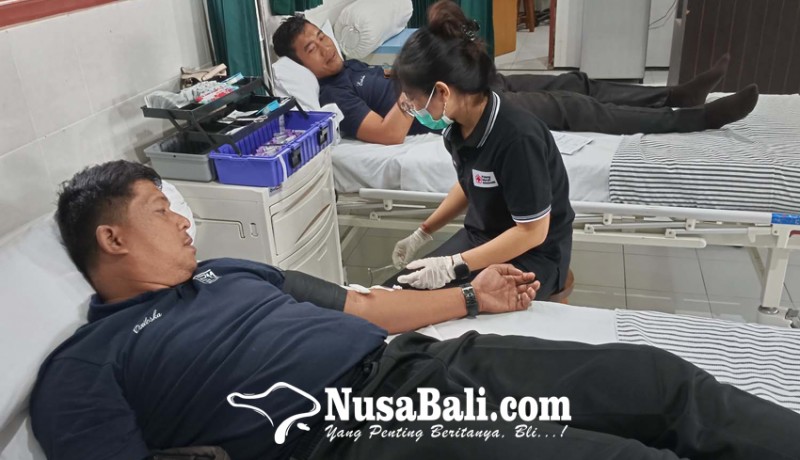 www.nusabali.com-smkn-1-amlapura-gelar-donor-darah