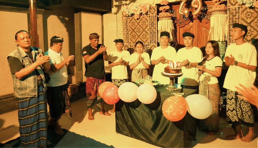 www.nusabali.com-hut-ke-49-st-satya-dharma-banjar-demayu-batuh-sebarkan-kasih-ciptakan-kedamaian