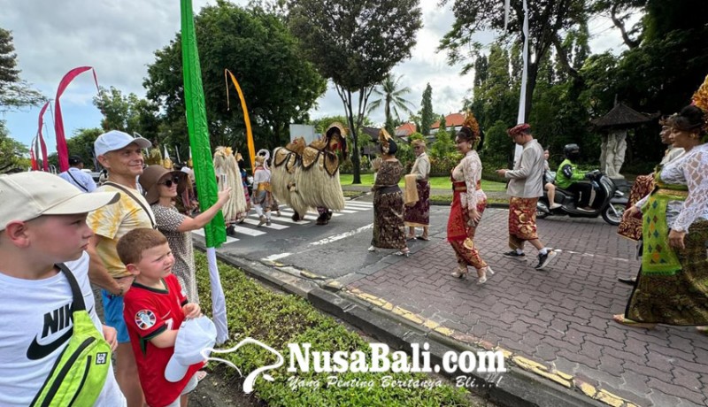 www.nusabali.com-kunjungan-wisatawan-ke-kawasan-the-nusa-dua-terus-meningkat