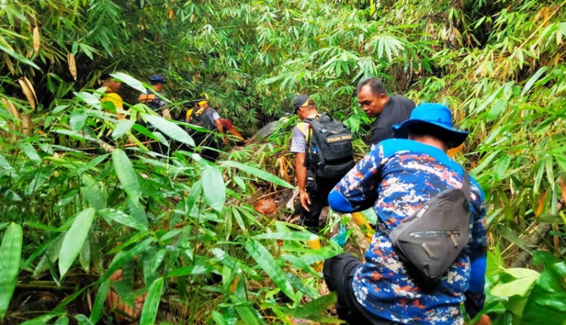 www.nusabali.com-hilang-dua-hari-dadong-di-alasangker-ditemukan-di-tengah-kebun