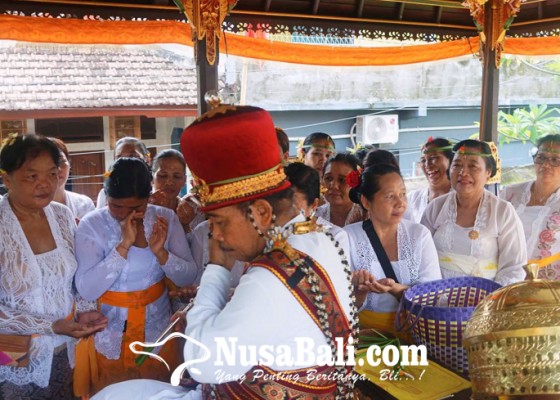 Nusabali.com - 42-serati-banten-ikuti-pawintenan