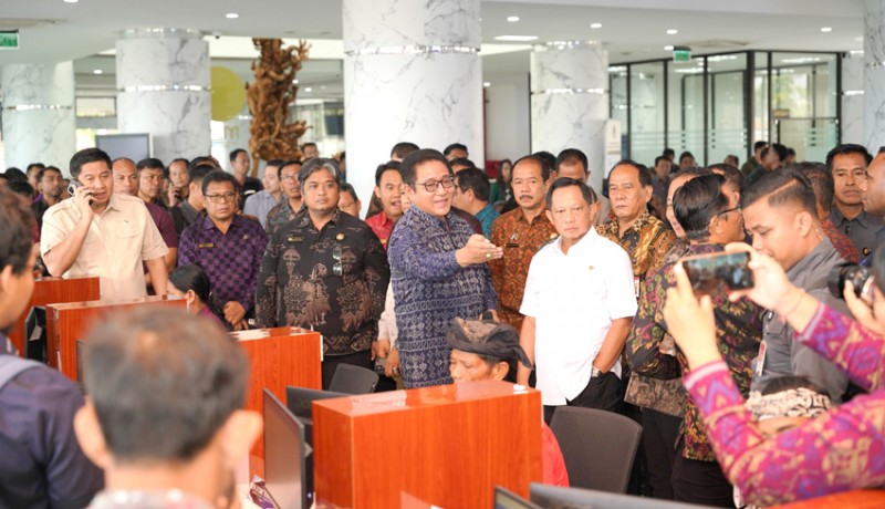 www.nusabali.com-dua-menteri-apresiasi-layanan-pbg-mpp-gianyar