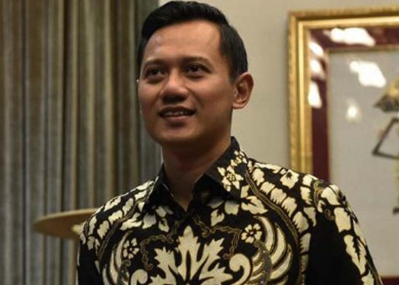 Nusabali.com - disinggung-soal-tawaran-jadi-menteri