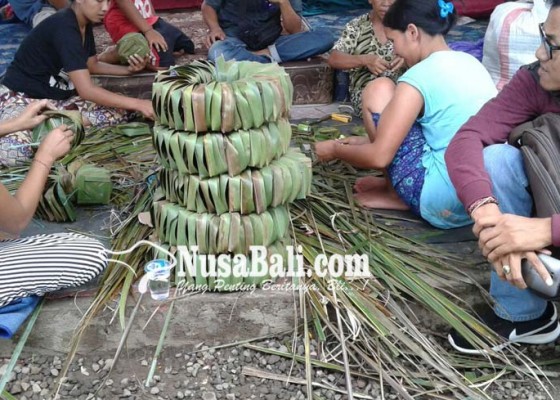 Nusabali.com - pantang-beli-celeng-dari-uang-sumbangan