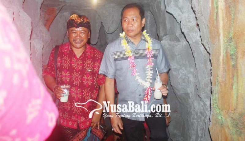 www.nusabali.com-wabup-suiasa-buka-hut-ke-8-mangupura-di-kutsel