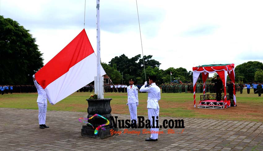 NUSABALI.com - Meski Penampahan Kuningan, Apel Hari Pahlawan Khidmat