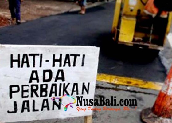 Nusabali.com - lewati-target-pengaspalan-proyek-jalan-taman-griya-dikebut