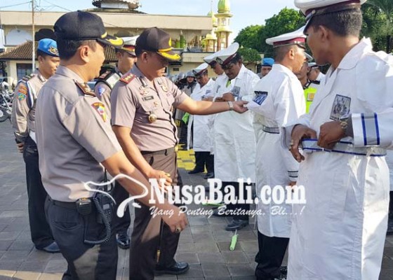 Nusabali.com - 200-polisi-amankan-nataru-2018