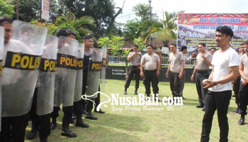 www.nusabali.com-polres-klungkung-mantapkan-latihan-jelang-pilkada