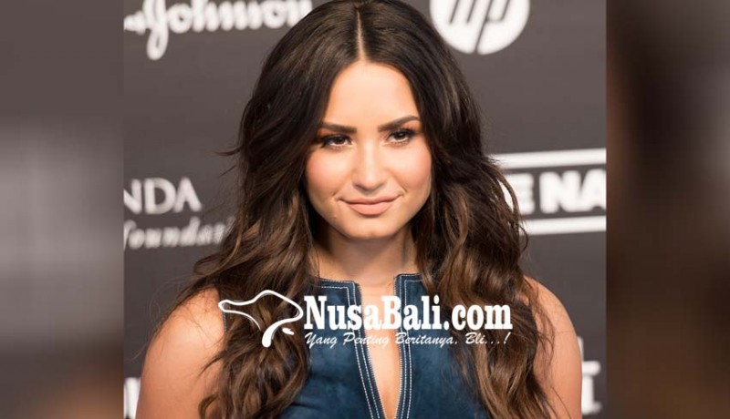 www.nusabali.com-setop-diet-demi-lovato-lebih-pede