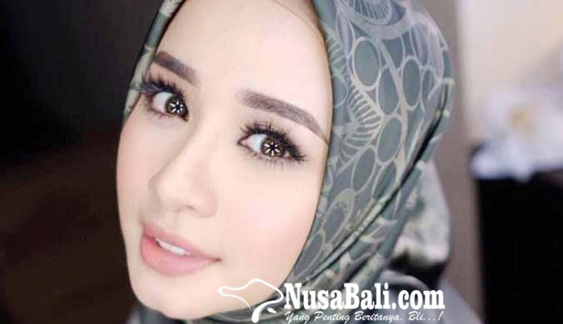 www.nusabali.com-laudya-cynthia-bella-merasa-tercemar