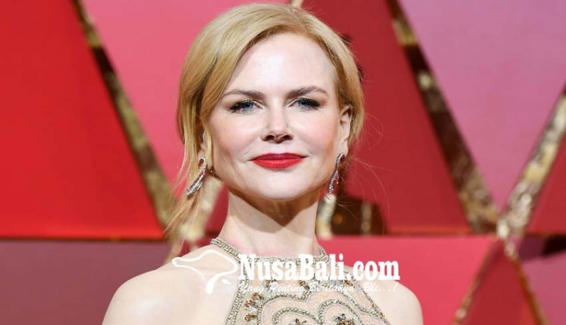 www.nusabali.com-nicole-kidman-doyan-makan-cacing