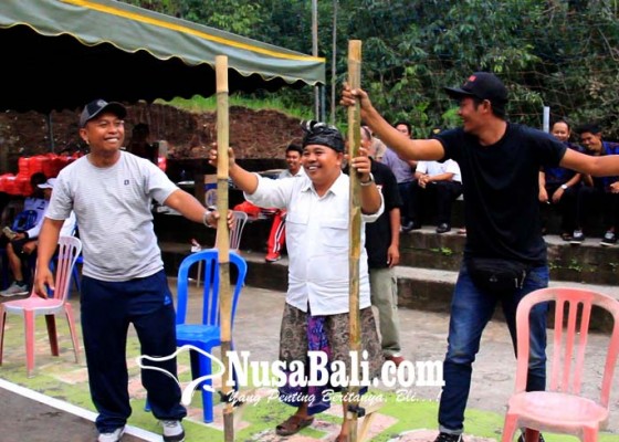 Nusabali.com - sosialisasi-pilgub-kpu-buleleng-gelar-lomba-tajog