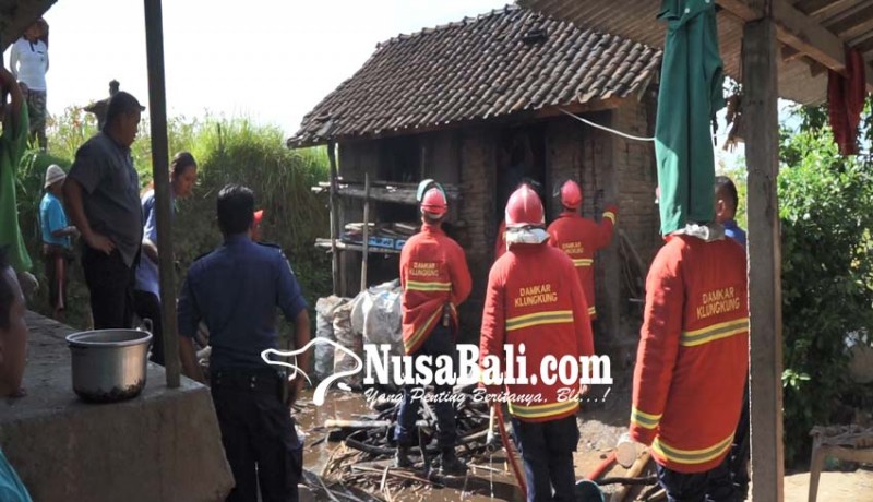 www.nusabali.com-masak-air-dapur-terbakar