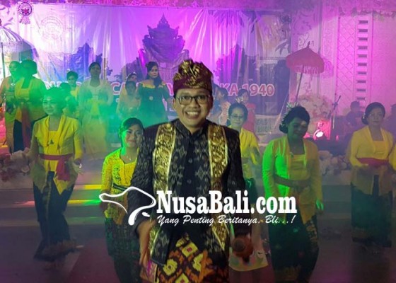 Nusabali.com - agung-wiradana-goyang-kupang