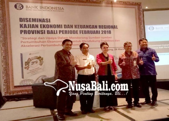 Nusabali.com - pertanian-dan-industri-kreatif-topang-bali