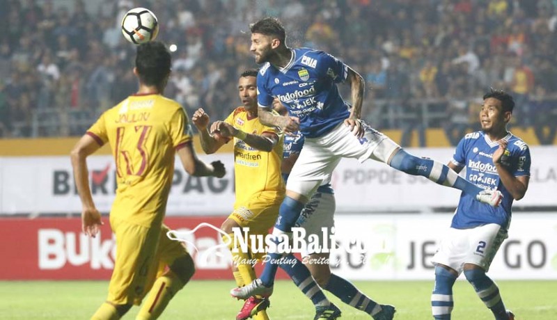 www.nusabali.com-bangkit-di-babak-ii-sriwijaya-hajar-persib