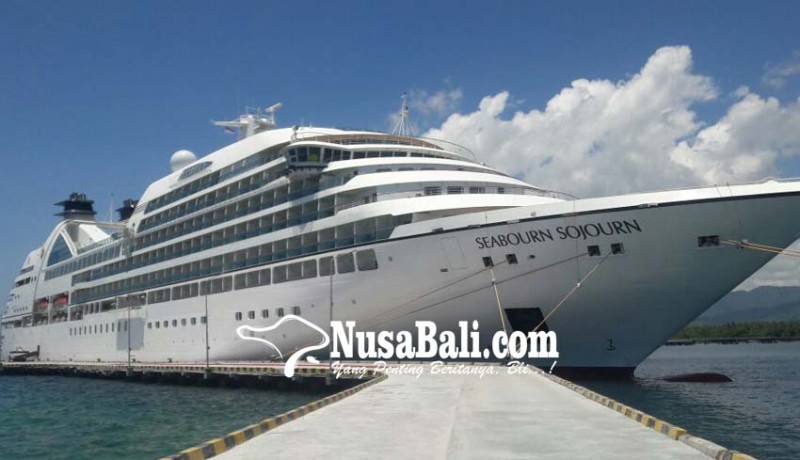 www.nusabali.com-kapal-pesiar-seabourn-merapat-di-buleleng