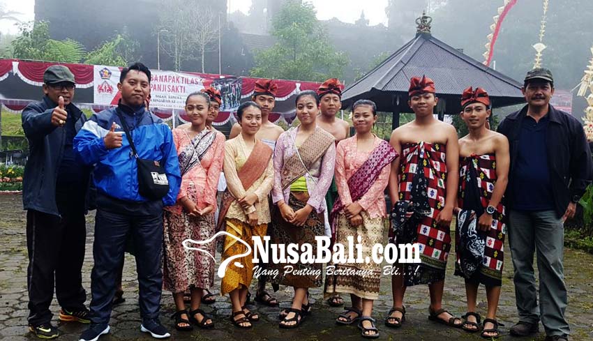 NUSABALI Com SMKN Singaraja Borong Juara Napak Tilas