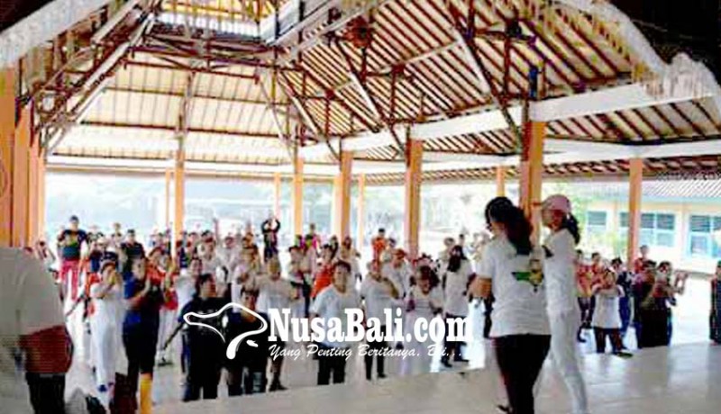 www.nusabali.com-ppk-sukawati-ajak-warga-jalan-sehat