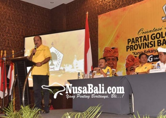 Nusabali.com - golkar-ancam-coret-kader-malas