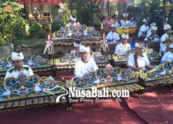 Nusabali.com - sanggar-seni-jegeg-bagus-bikin-joged-bumbung-deha-sari