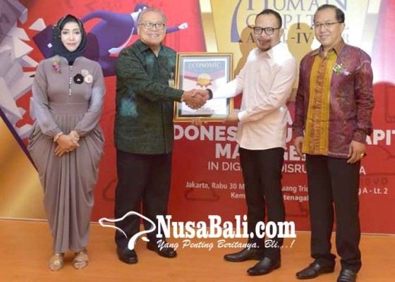 Nusabali.com - bank-bpd-bali-raih-predikat-bank-terbaik-non-tbk