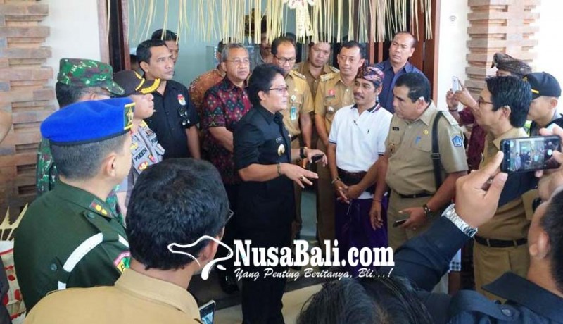 www.nusabali.com-tinjau-kesiapan-tps-bupati-giri-prasta-harapkan-pemilihan-lancar-dan-jurdil