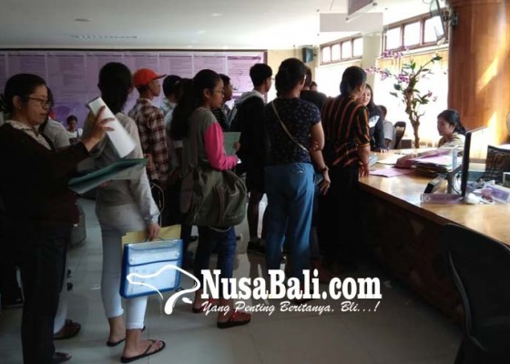 Nusabali.com - pilkada-serentak-mal-pelayanan-publik-libur-sehari