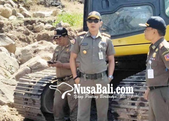 Nusabali.com - satpol-pp-provinsi-cek-penutupan-galian