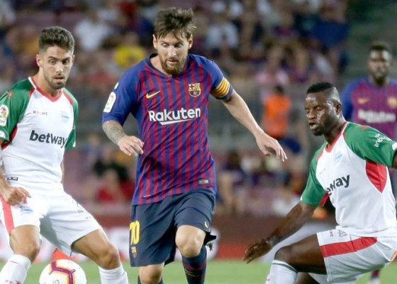 Nusabali.com - messi-cetak-rekor-bagi-barca-tembus-6000-gol