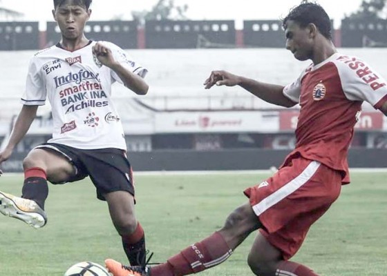 Nusabali.com - bali-united-muda-tahan-persija-u-19-tanpa-gol