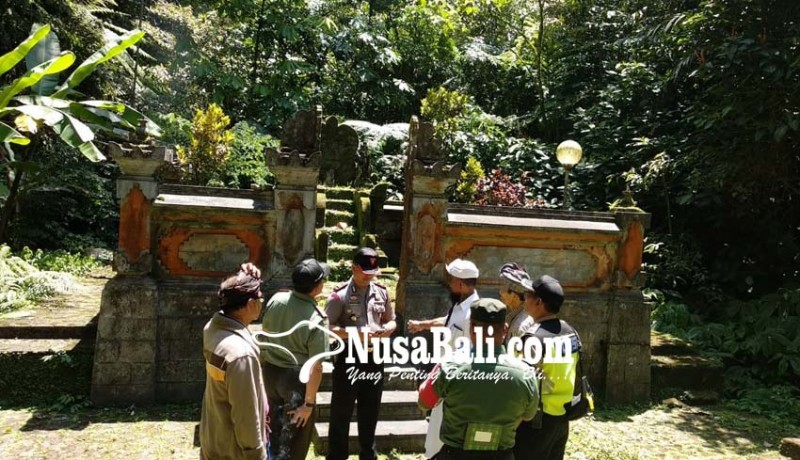 Dprd Bali Minta Desa Adat Angkat Tenaga Penjaga Pura