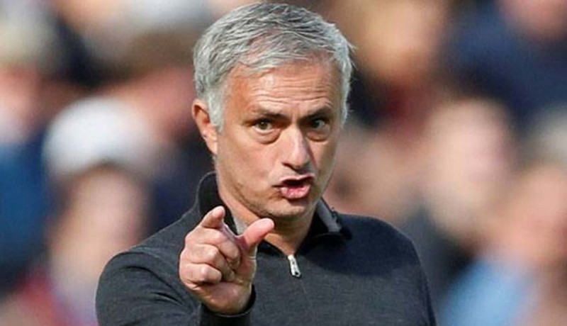 www.nusabali.com-pecat-mourinho-sekarang-saja