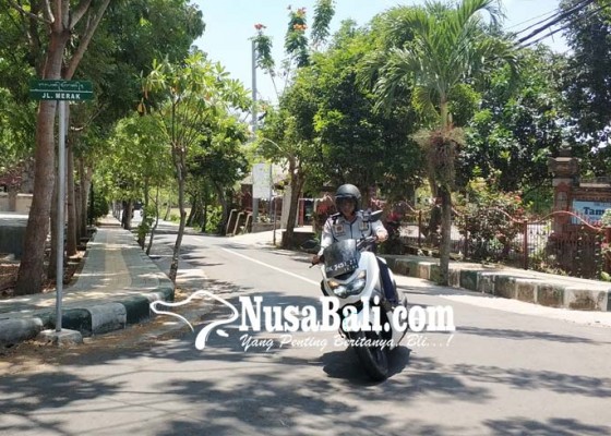 Nusabali.com - papan-nama-jalan-gunakan-aksara-bali-mulai-terpasang-di-sekitar-civic-center