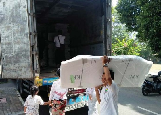 Nusabali.com - logistik-pilegpilpres-mulai-berdatangan