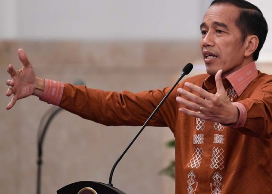 Nusabali.com - jokowi-mengaku-sudah-terlalu-bersabar-hadapi-fitnah